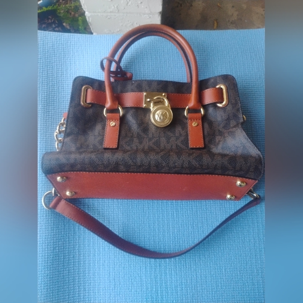 Used Authentic Michael Kors Handbag